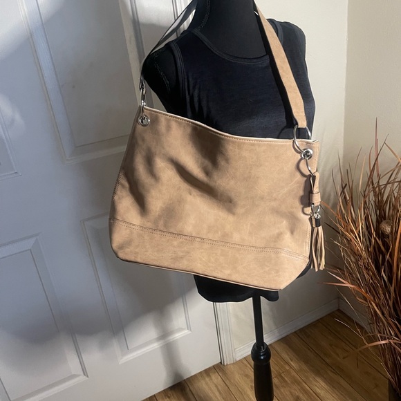 Beautiful women's shoulder bag that is multicolored - Picture 5 of 8